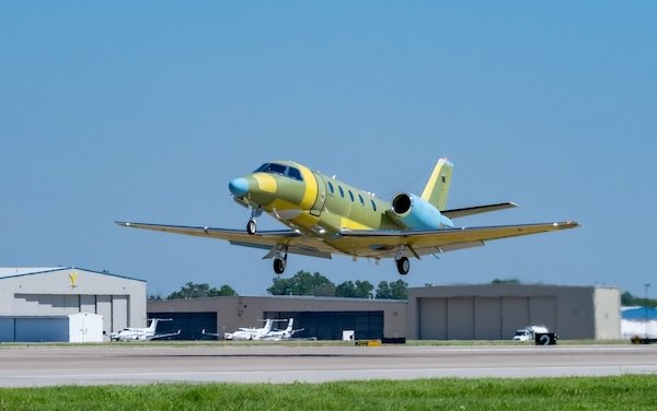Cessna Citation Ascend test program soars ahead as second flight test article successfully takes flight
