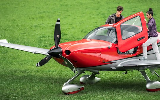 Cirrus Aircraft opens new sales office in France