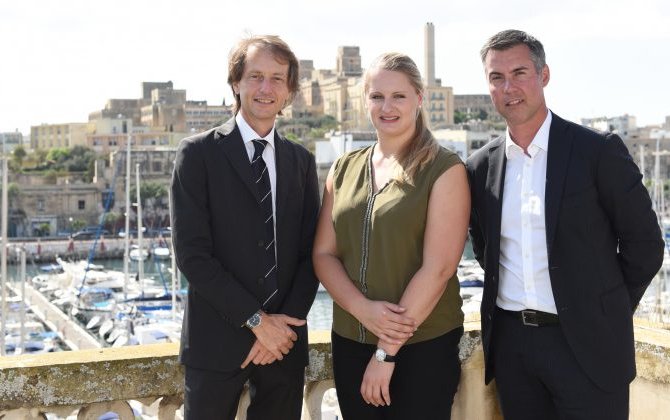 Comlux launches new VIP flight service program with OneAbove by Comlux