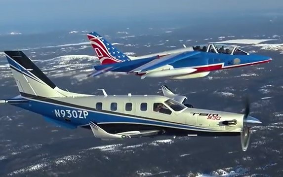 Daher TBM 930 & the Patrouille de France U.S. tour in video
