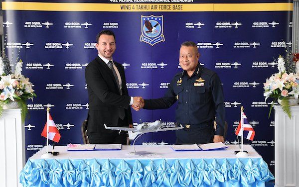 Diamond Aircraft delivers three DA42 MPP to the Royal Thai Air Force 