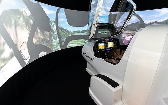Diamond Aircraft simulator available with Multi Crew Coordination Add-on