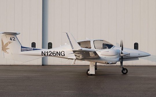 Diamond DA42-VI selected for multi-engine training by Embry-Riddle 