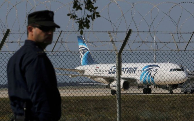 EgyptAir A320 hijacked