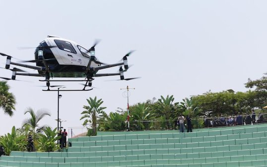 EHang achieves first pilotless human-carrying eVTOL flight in Africa at the 9th Aviation Africa Summit