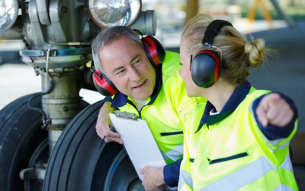 Embraer-X signs a contract with Pulse Aviation for the use of Beacon
