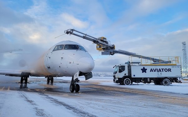 Ensuring flight safety doesn&rsquo;t slip through comprehensive de-/anti-icing training