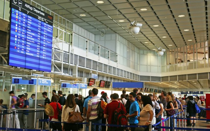EU Warns Of Risks From Fake Passports