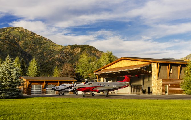 European Premiere: Pilatus Presents the PC-12 NG &ldquo;2016 Model&rdquo;