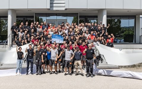 FACC equips 2000th Airbus with sharklets