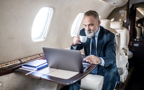 Fastest ever biz aviation inflight broadband plans now available - Inmarsat 