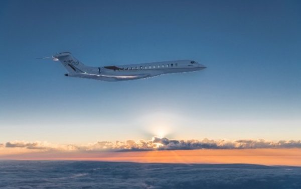 First Ever Non-stop Mission from London City Airport to Los Angeles