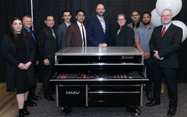 Flexjet graduates its first class of Airframe and Powerplant Technicians 