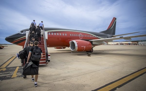 Flying with the champions: how VIP charters cater to the unique needs of professional athletes