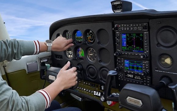 Garmin expands its cost-effective navigation database solutions to non-WAAS GNS navigators