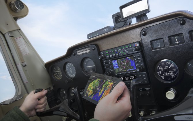 Garmin&reg; introduces industry-first, all-in-one portable ADS-B and SiriusXM Aviation receiver