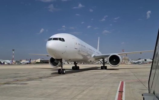 GECAS delivers prototype for 777-300ERSF passenger-to-freighter conversion