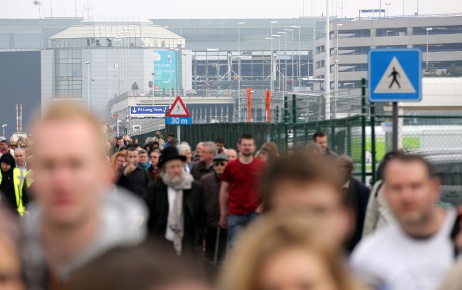 Global airline stocks fall after Brussels attack