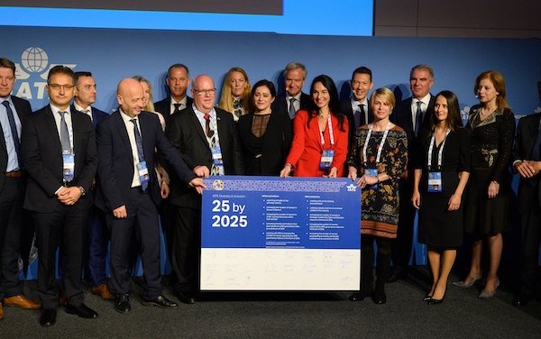 Hahn Air joins IATA&rsquo;s 25by2025 Diversity & Inclusion Initiative