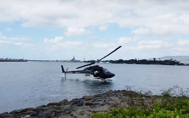Helicopter crashes into Pearl Harbor