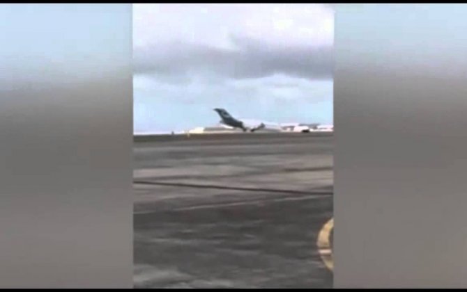 Hero pilot saves plane after landing gear FAILS