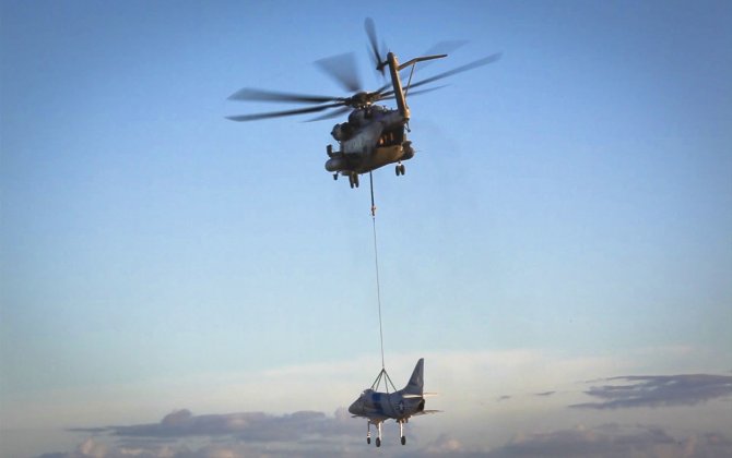 High waves hamper search for Marines missing in Hawaii helicopter crash
