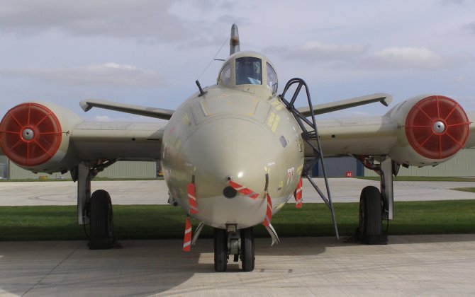 Historic Canberra WK163 jet bomber to be restored to flight