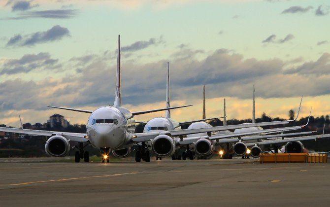 How seasonality affects the aircraft leasing market?