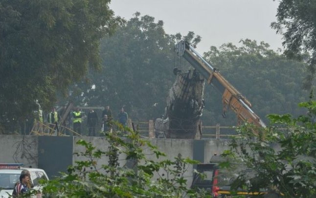 India plane crash: Ten die in Delhi's Dwarka district