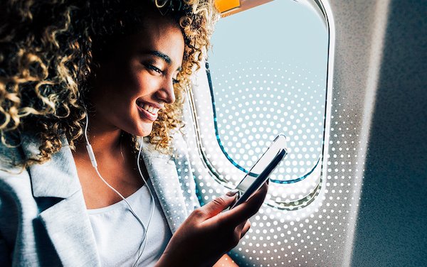 Intelsat and OneWeb partnership brings multi-orbit connectivity to airlines worldwide