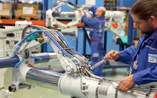 Landing Gear Overhaul Agreement between Liebherr-Aerospace and J-Air