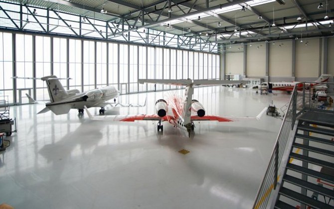 Last journey of a Challenger 604 &ndash; to be parted out by FAI