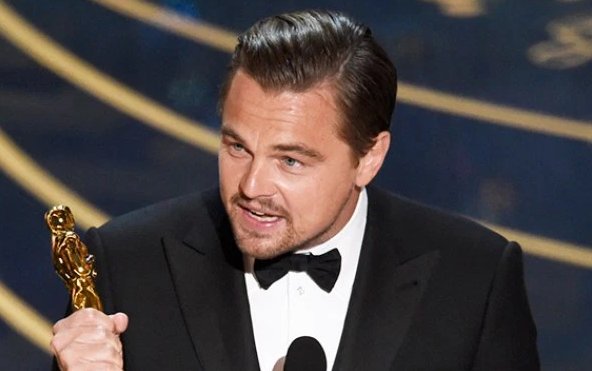 Leonardo DiCaprio Lectures Oscars About Global Warming After Using Private Jet 6 Times in 6 Months