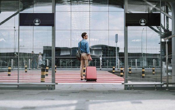 London-to-Tokyo direct: why a digital SIM card for Japan simplifies long‑haul connections