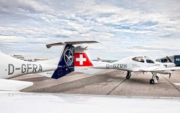 Lufthansa Aviation Training increases Diamond DA42-VI training fleet at Rostock Airport