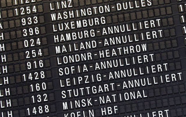 Lufthansa Drops Flights as Airport Workers Plan Strike Wednesday