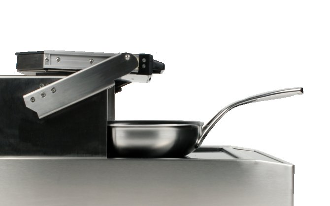 Lufthansa Technik starts ETSO certification for its Induction Cooking Platform