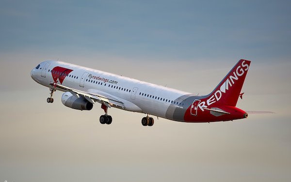 Lufthansa Technik technical support for Red Wings and SmartAvia