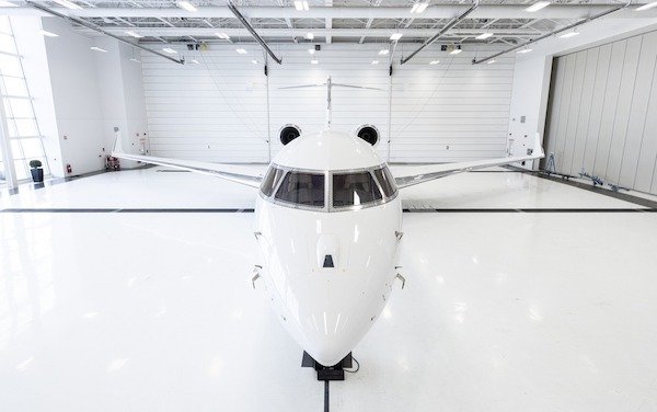 Luxaviation expansion - UK first Global 6500 alongside an Embraer Legacy 500 in France