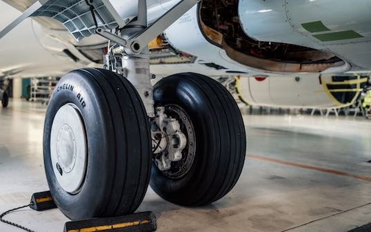 Magnetic Leasing first contract landing gear lease - Ryanair