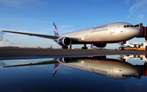 Moscow touts Aeroflot as possible privatization candidate