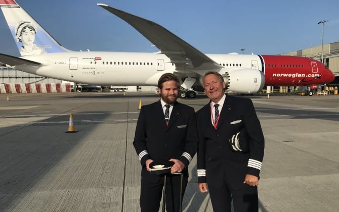 Norwegian&rsquo;s father and son pilots fly the Dreamliner to New York ahead of Father's Day