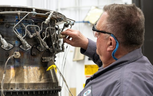 Pratt & Whitney collaborates with FAA to study non-CO2 emissions under FAA ASCENT program