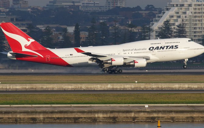 Qantas takes off for San Francisco