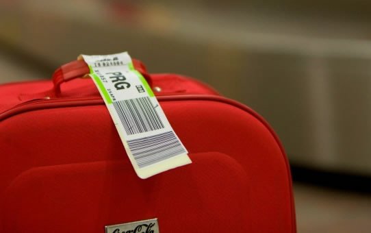 Real-time tracking of bags to save air transport industry $3 billion