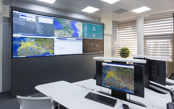 Record number of aircraft used Azerbaijan&rsquo;s airspace in 2018