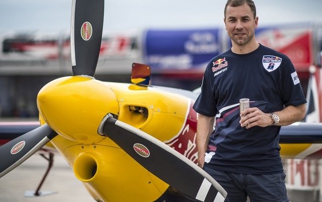 Red Bull Air Race World Championship returns to Abu Dhabi