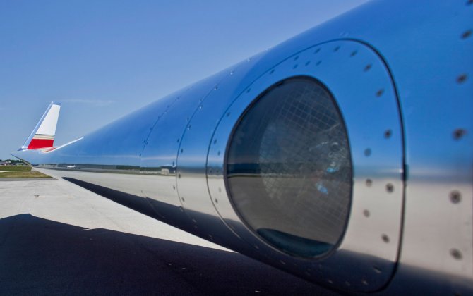 Rockwell Collins enhances connectivity for business aviation customers with new airborne data router