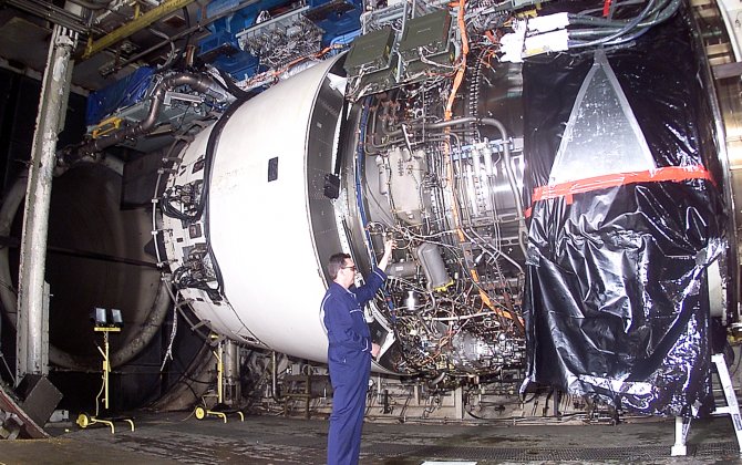 Rolls-Royce receives regulatory approval for Trent service network changes
