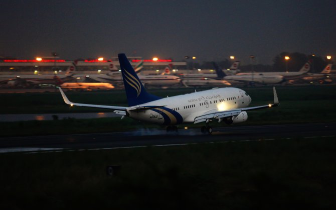 Royal Jet BBJ Slightly Damaged in Abu Dhabi Tempest
